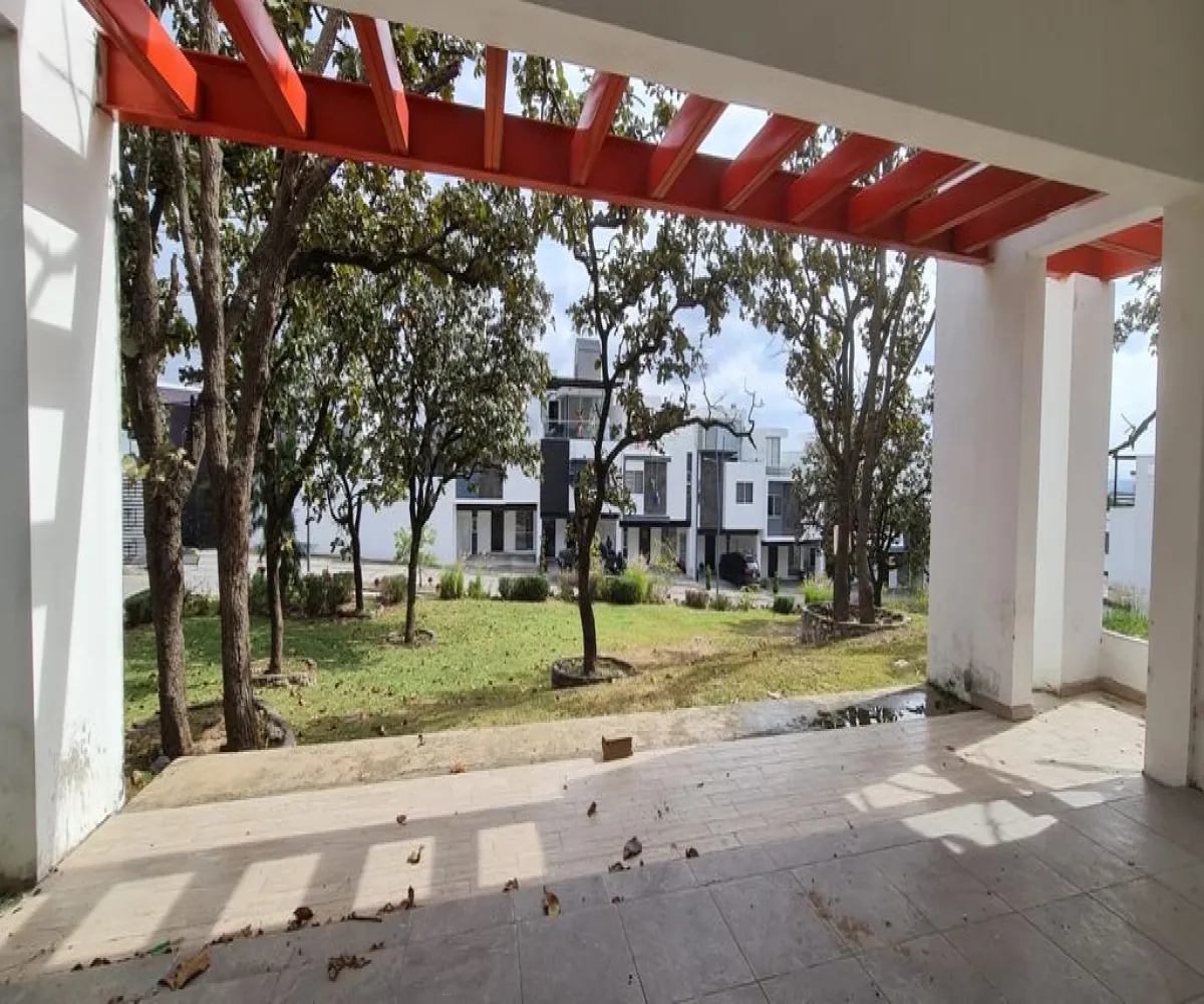 Casa En Venta,Los Robles,Avenida Doctor Angel Leaño 1305, Zapopan, Jalisco 45134, 3 Habitaciones,3 Baños,Avenida Doctor Angel Leaño,3,pu9dQtf