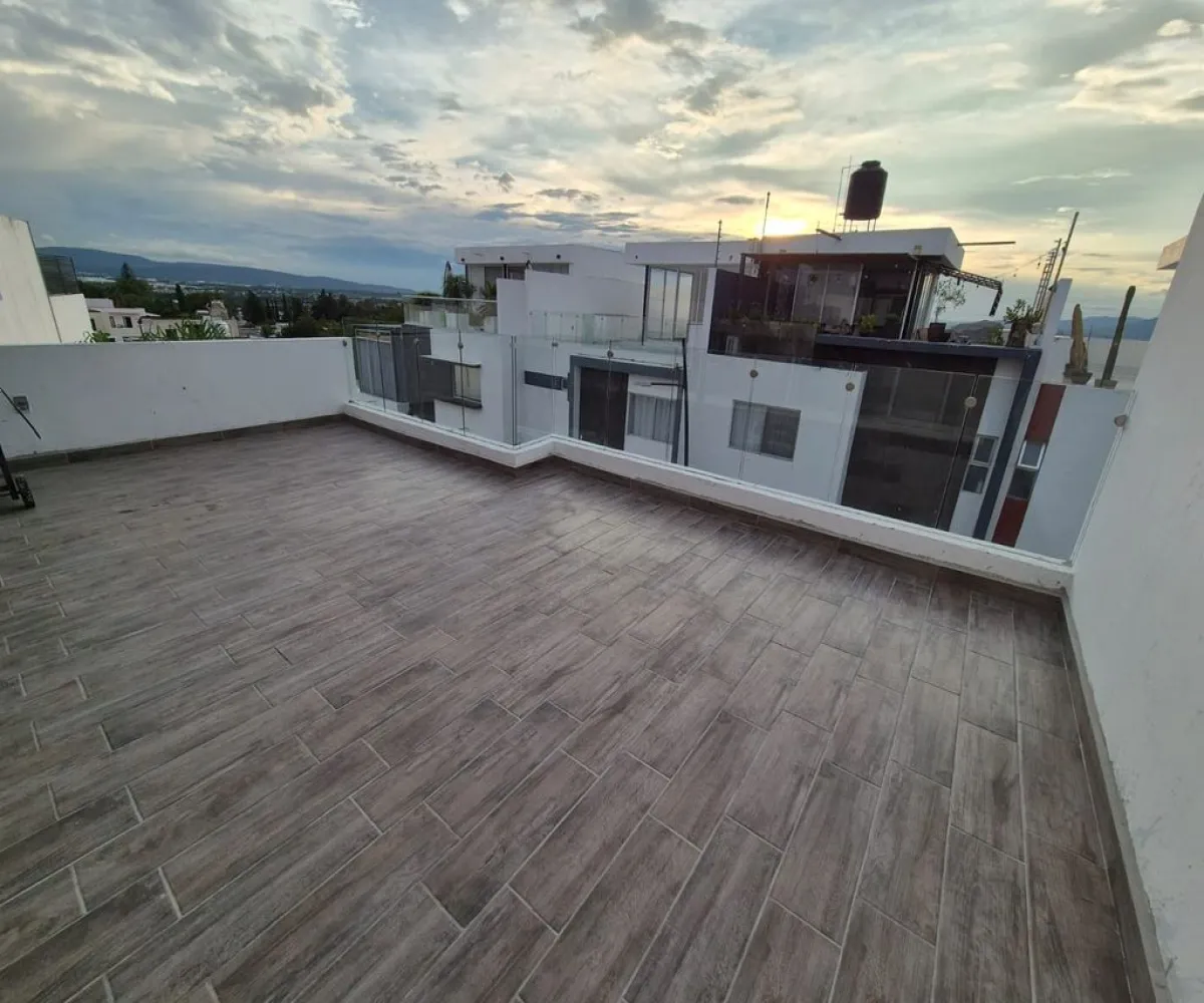 Casa En Venta,Los Robles,Avenida Doctor Angel Leaño 1305, Zapopan, Jalisco 45134, 3 Habitaciones,3 Baños,Avenida Doctor Angel Leaño,3,pu9dQtf