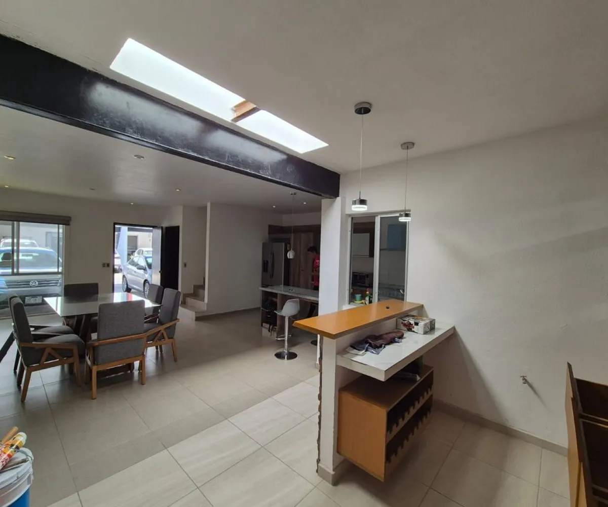 Casa En Venta,Los Robles,Avenida Doctor Angel Leaño 1305, Zapopan, Jalisco 45134, 3 Habitaciones,3 Baños,Avenida Doctor Angel Leaño,3,pu9dQtf