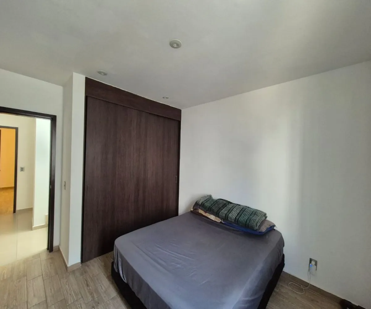 Casa En Venta,Los Robles,Avenida Doctor Angel Leaño 1305, Zapopan, Jalisco 45134, 3 Habitaciones,3 Baños,Avenida Doctor Angel Leaño,3,pu9dQtf