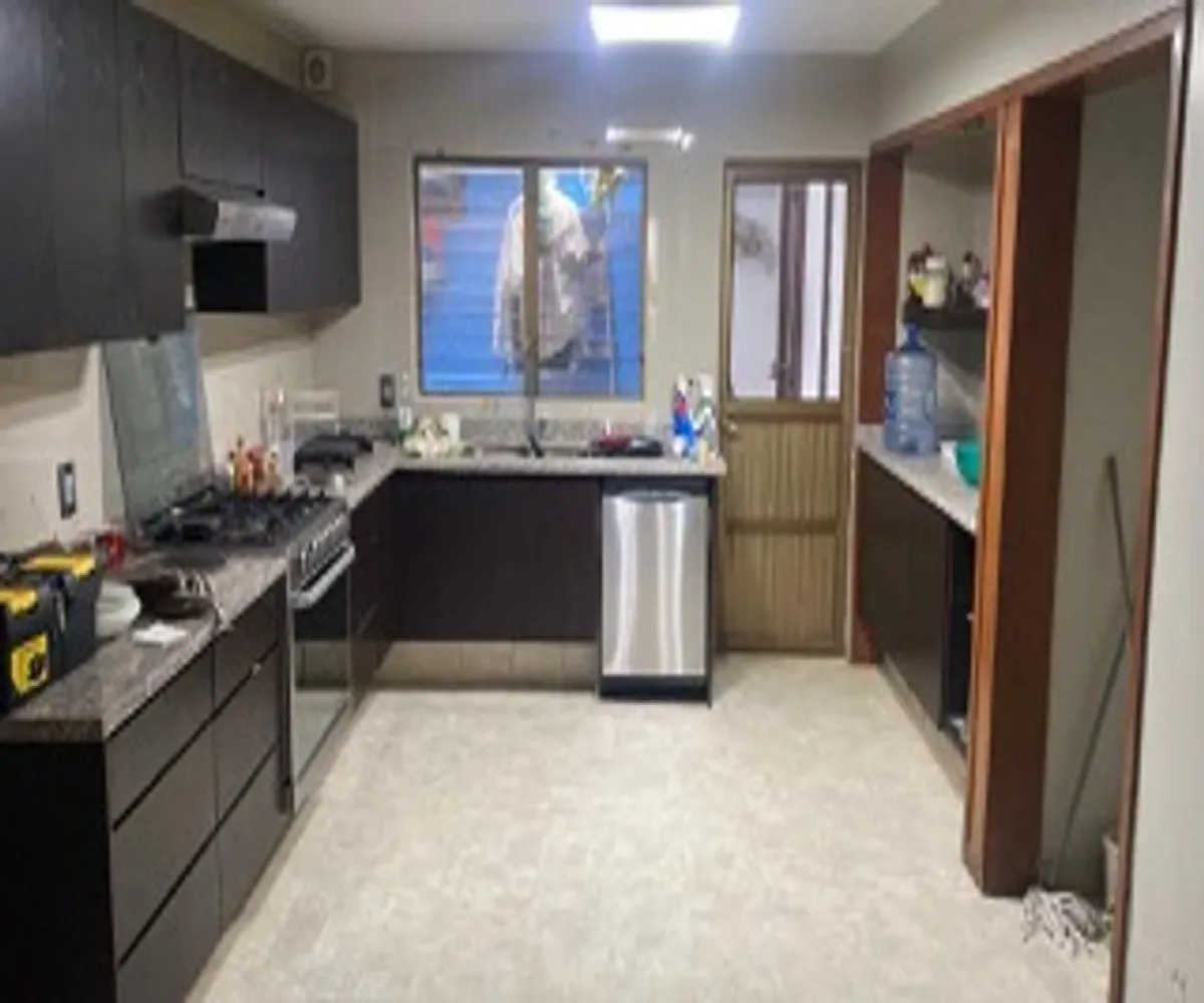 Casa En Renta,Jardines de Guadalupe,Calle Santo Tomás de Aquino 4986, Zapopan, Jalisco 45038, 4 Habitaciones,5 Baños,Calle Santo Tomás de Aquino,1,pNs0VYa