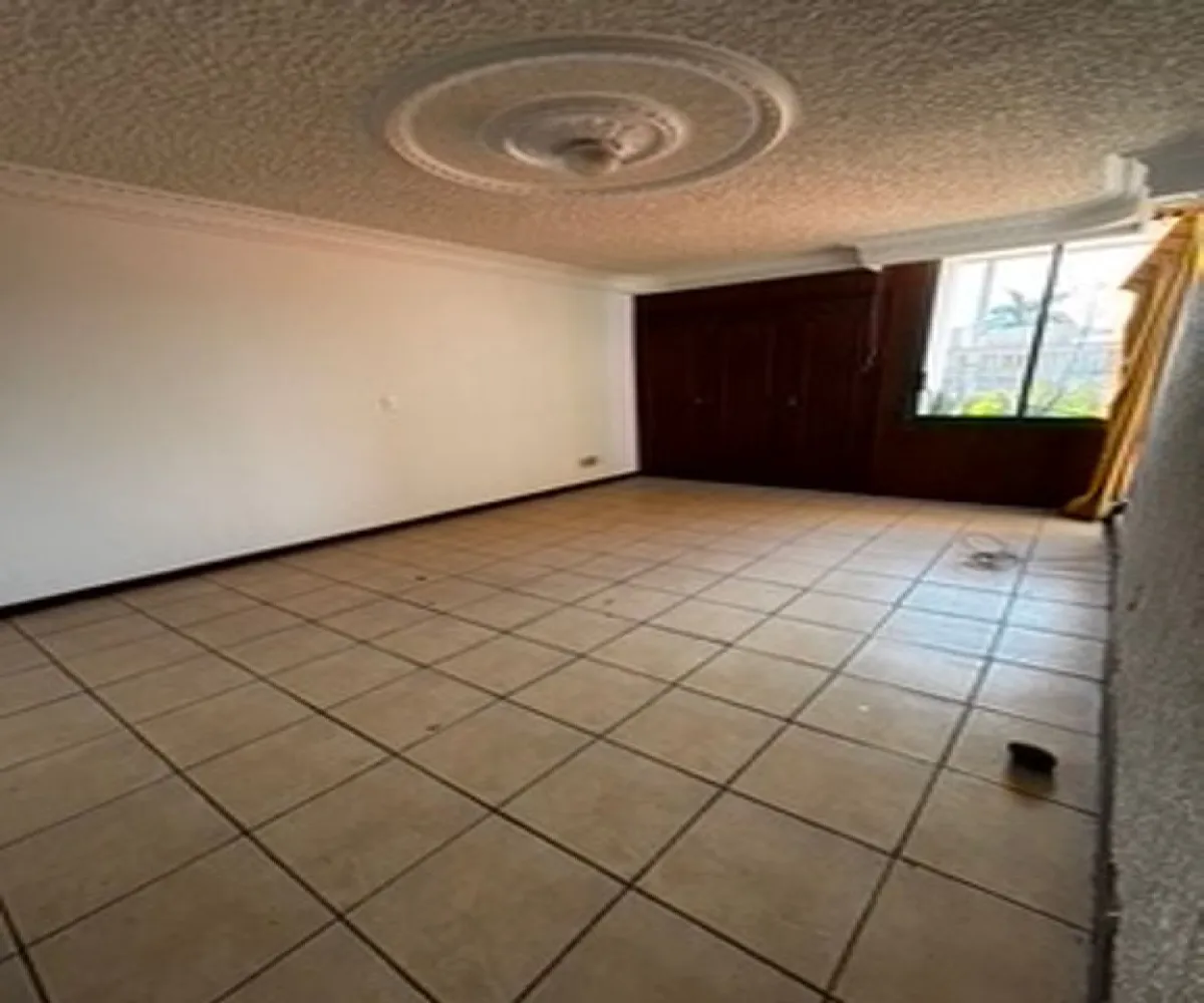 Casa En Renta,Jardines de Guadalupe,Calle Santo Tomás de Aquino 4986, Zapopan, Jalisco 45038, 4 Habitaciones,5 Baños,Calle Santo Tomás de Aquino,1,pNs0VYa