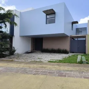 Casa En Venta,Valle Imperial,Jardines de Vannes 73, Zapopan, Jalisco 45134, 3 Habitaciones,4 Baños,Jardines de Vannes ,2,pLD2ceh