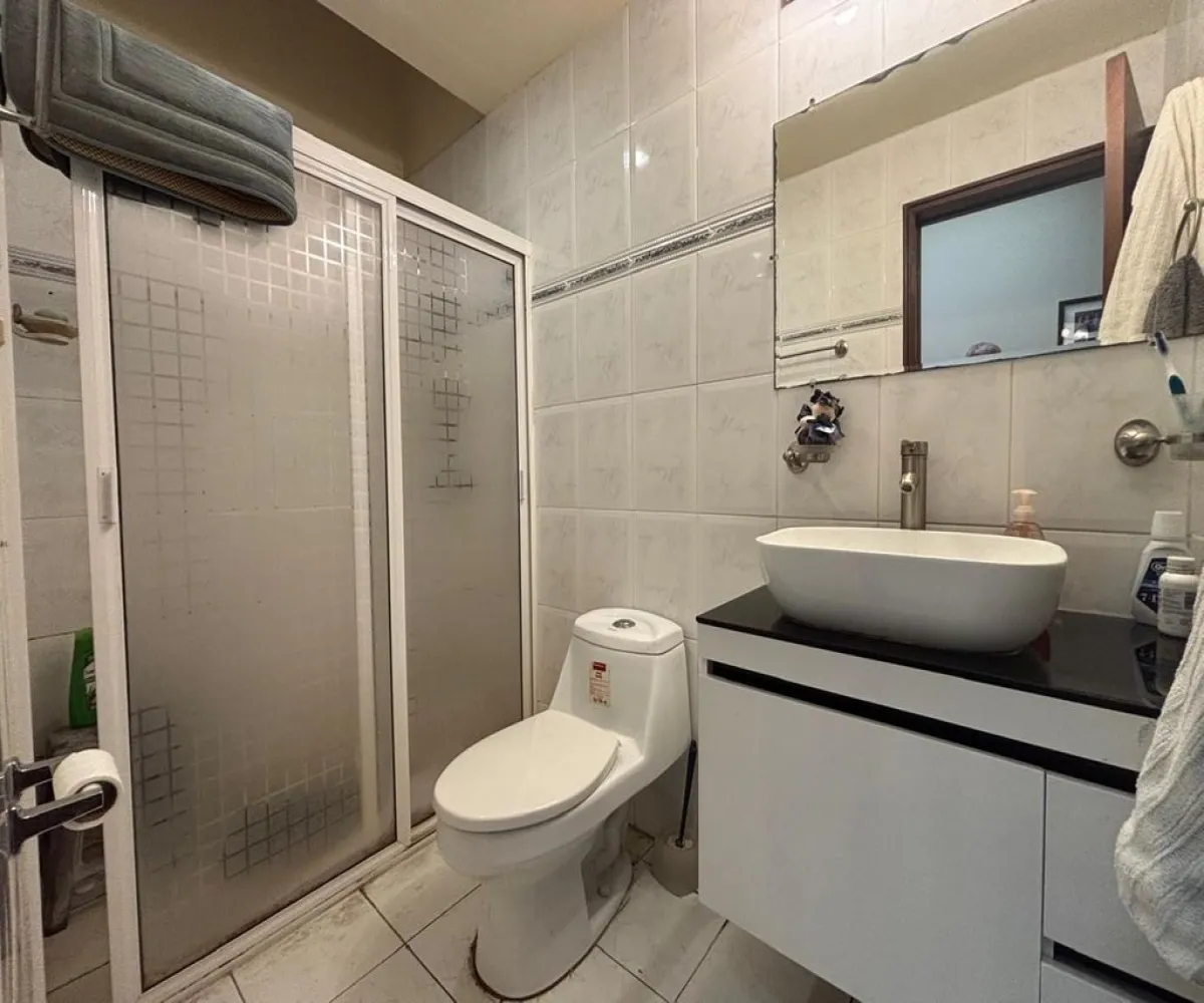 Casa En Venta,Verde Valle,Perla 1207, Guadalajara, Jalisco 44550, 3 Habitaciones,4 Baños,Perla,1,pwCeTjx