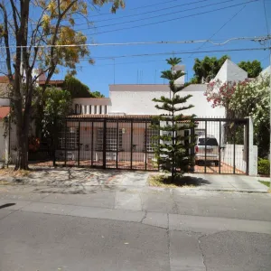Casa En Venta,Verde Valle,Perla 1207, Guadalajara, Jalisco 44550, 3 Habitaciones,4 Baños,Perla,1,pwCeTjx