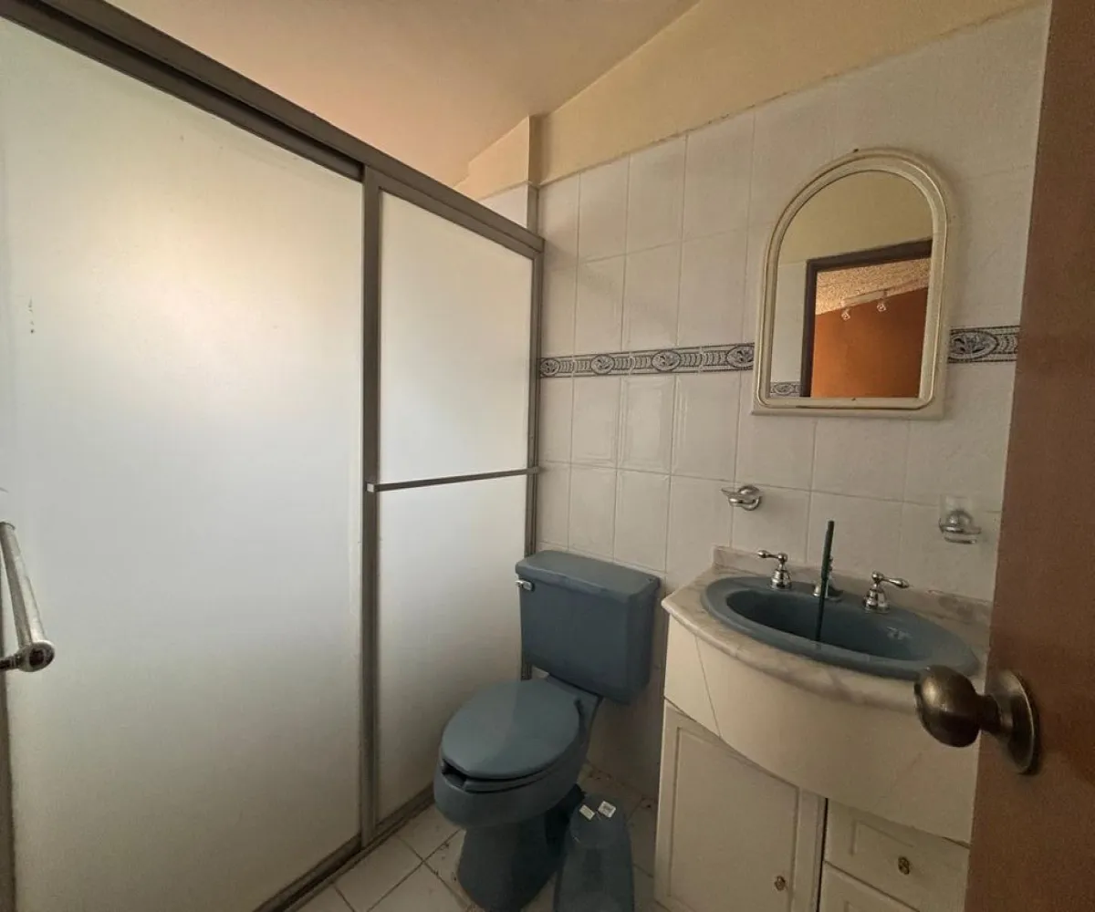 Casa En Venta,Verde Valle,Perla 1207, Guadalajara, Jalisco 44550, 3 Habitaciones,4 Baños,Perla,1,pwCeTjx