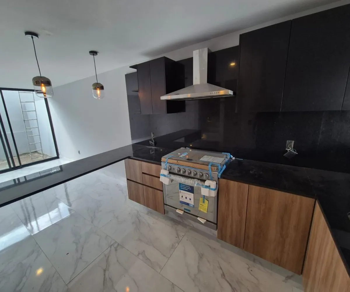 Casa En Venta,Fracc. Residencial Paraíso ,Blvrd. Bosques de Sta. Anita S/N, Tlajomulco de Zúñiga, Jalisco 45640, 3 Habitaciones,2 Baños,Blvrd. Bosques de Sta. Anita,2,pzouN4o