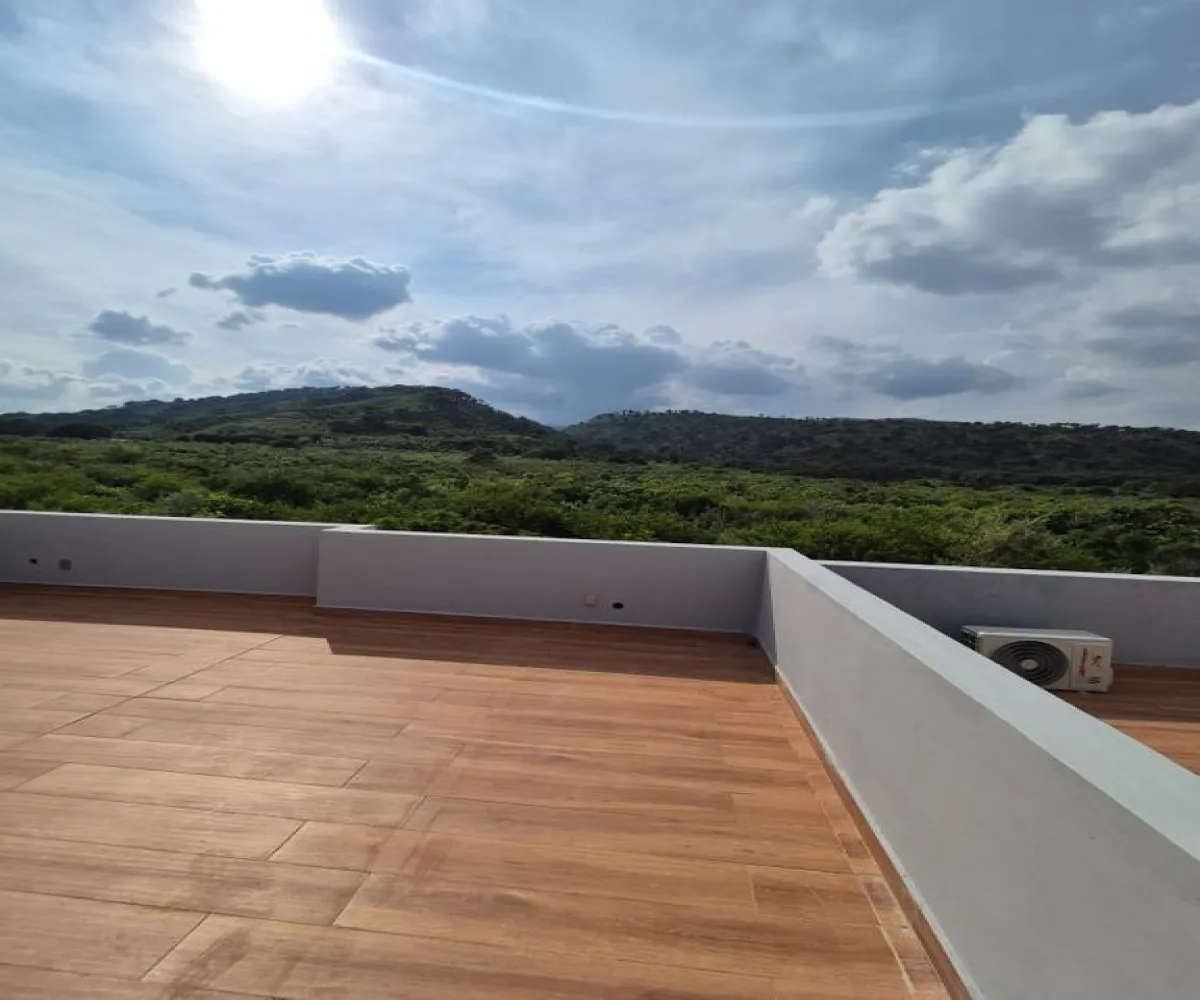 Casa En Venta,Fracc. Residencial Paraíso ,Blvrd. Bosques de Sta. Anita S/N, Tlajomulco de Zúñiga, Jalisco 45640, 3 Habitaciones,2 Baños,Blvrd. Bosques de Sta. Anita,2,pzouN4o