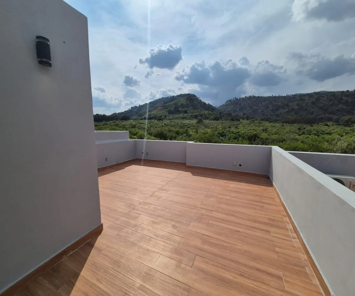 Casa En Venta,Fracc. Residencial Paraíso ,Blvrd. Bosques de Sta. Anita S/N, Tlajomulco de Zúñiga, Jalisco 45640, 3 Habitaciones,2 Baños,Blvrd. Bosques de Sta. Anita,2,pzouN4o
