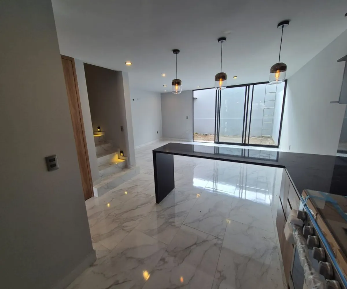 Casa En Venta,Fracc. Residencial Paraíso ,Blvrd. Bosques de Sta. Anita S/N, Tlajomulco de Zúñiga, Jalisco 45640, 3 Habitaciones,2 Baños,Blvrd. Bosques de Sta. Anita,2,pzouN4o