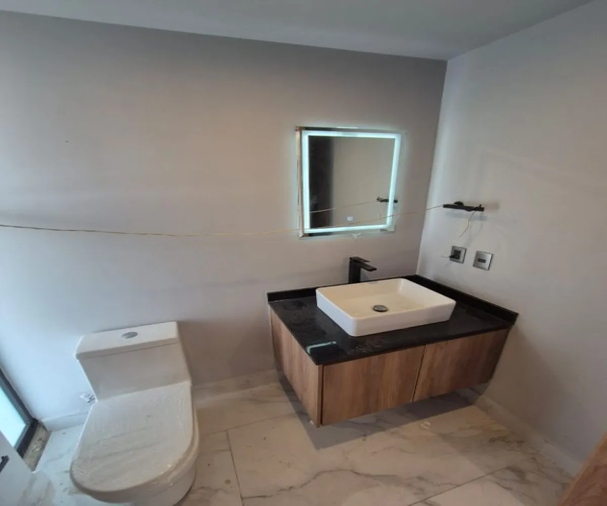 Casa En Venta,Fracc. Residencial Paraíso ,Blvrd. Bosques de Sta. Anita S/N, Tlajomulco de Zúñiga, Jalisco 45640, 3 Habitaciones,2 Baños,Blvrd. Bosques de Sta. Anita,2,pzouN4o