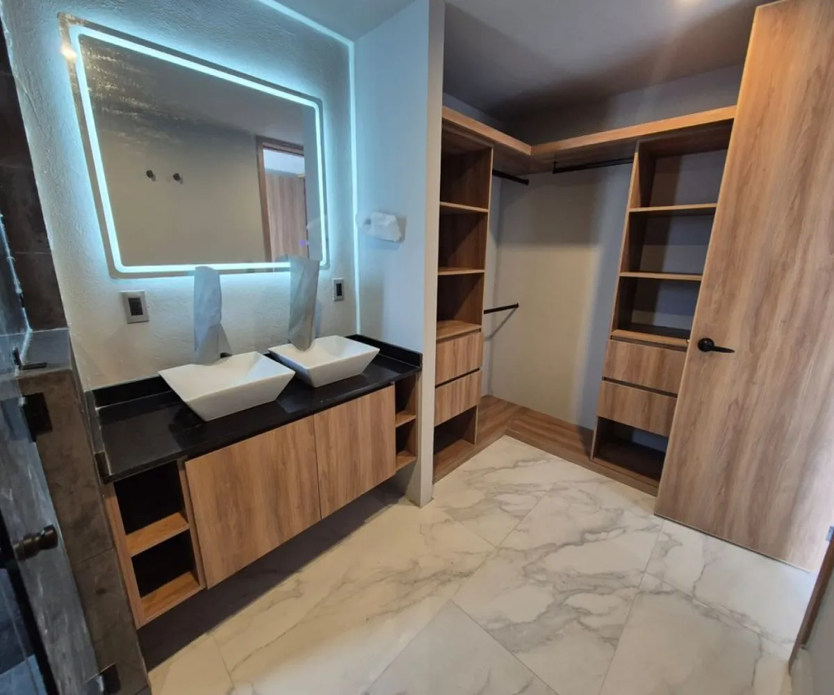 Casa En Venta,Fracc. Residencial Paraíso ,Blvrd. Bosques de Sta. Anita S/N, Tlajomulco de Zúñiga, Jalisco 45640, 3 Habitaciones,2 Baños,Blvrd. Bosques de Sta. Anita,2,pzouN4o