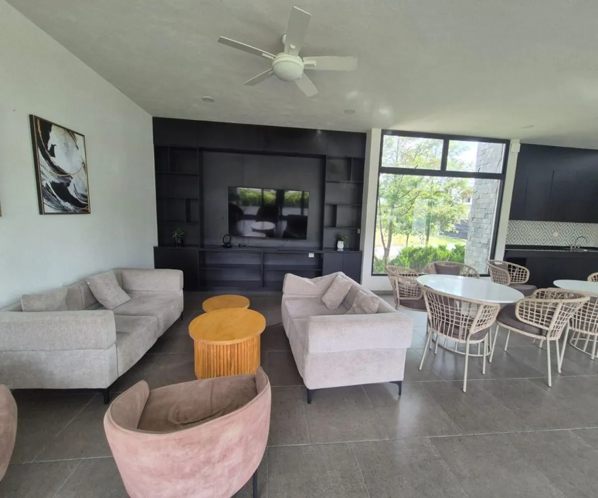 Casa En Venta,Fracc. Residencial Paraíso ,Blvrd. Bosques de Sta. Anita S/N, Tlajomulco de Zúñiga, Jalisco 45640, 3 Habitaciones,2 Baños,Blvrd. Bosques de Sta. Anita,2,pzouN4o