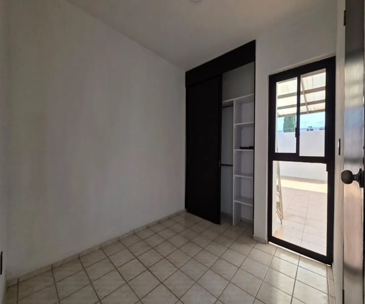 Casa En Venta,La Palmita,Avenida Obreros de Cananea 1556, Zapopan, Jalisco 45180, 4 Habitaciones,3 Baños,Avenida Obreros de Cananea,2,p3Fyfpc