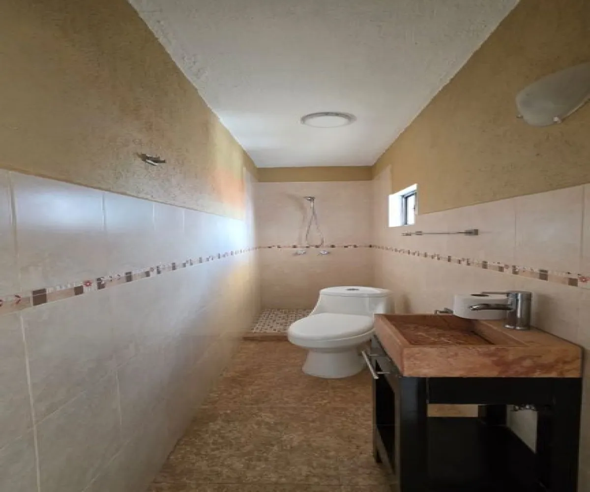 Casa En Venta,La Palmita,Avenida Obreros de Cananea 1556, Zapopan, Jalisco 45180, 4 Habitaciones,3 Baños,Avenida Obreros de Cananea,2,p3Fyfpc