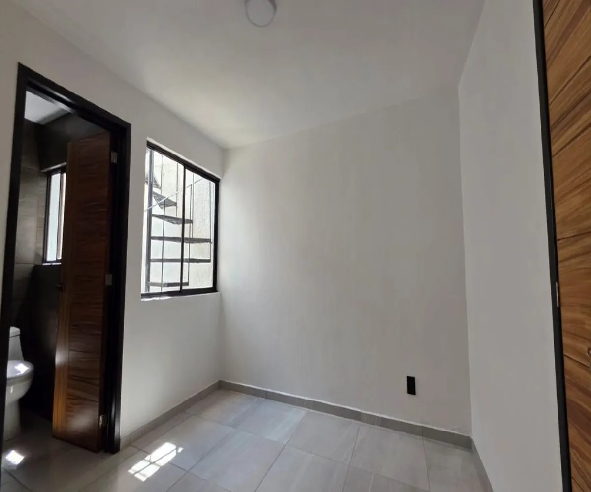 Casa En Venta,La Palmita,Avenida Obreros de Cananea 1556, Zapopan, Jalisco 45180, 4 Habitaciones,3 Baños,Avenida Obreros de Cananea,2,p3Fyfpc