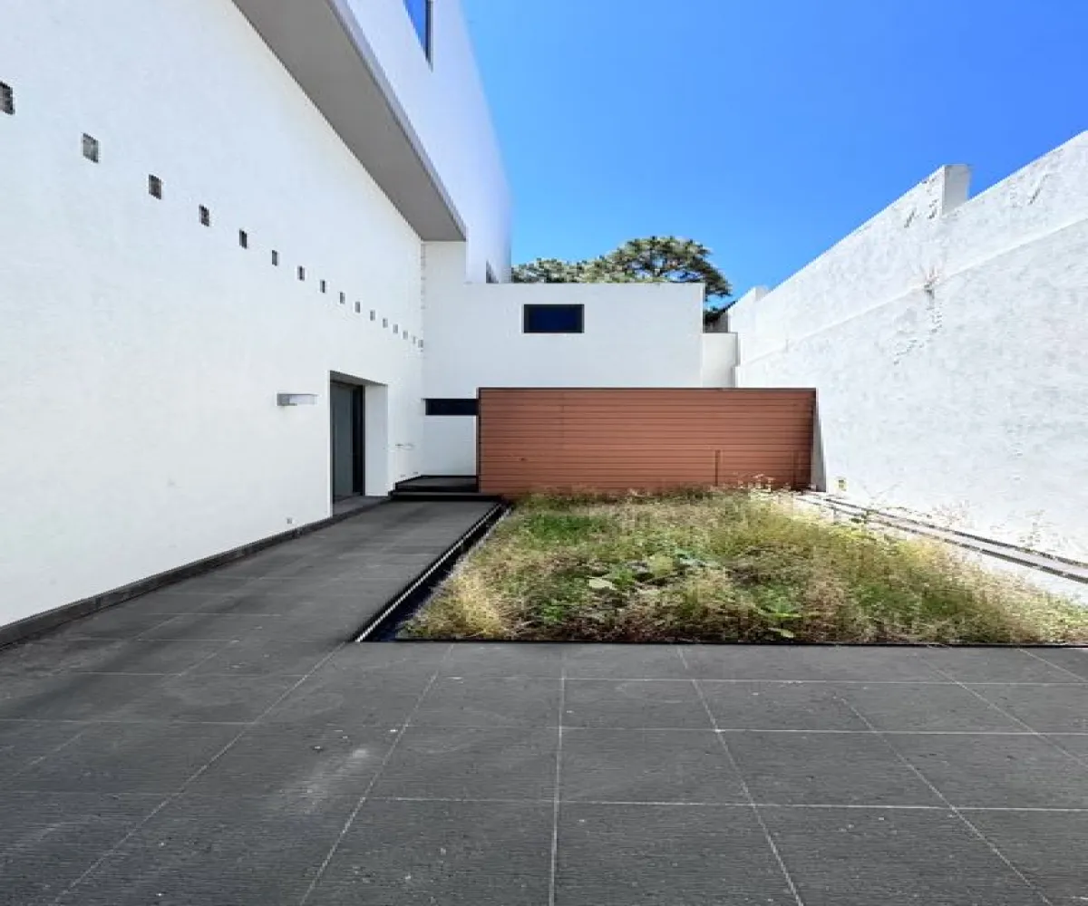 Casa En Venta,Vallarta Universidad,Avenida Juan Palomar y Arias 1299, Zapopan, Jalisco 45110, 5 Habitaciones,6 Baños,Avenida Juan Palomar y Arias,1,pVYweCM