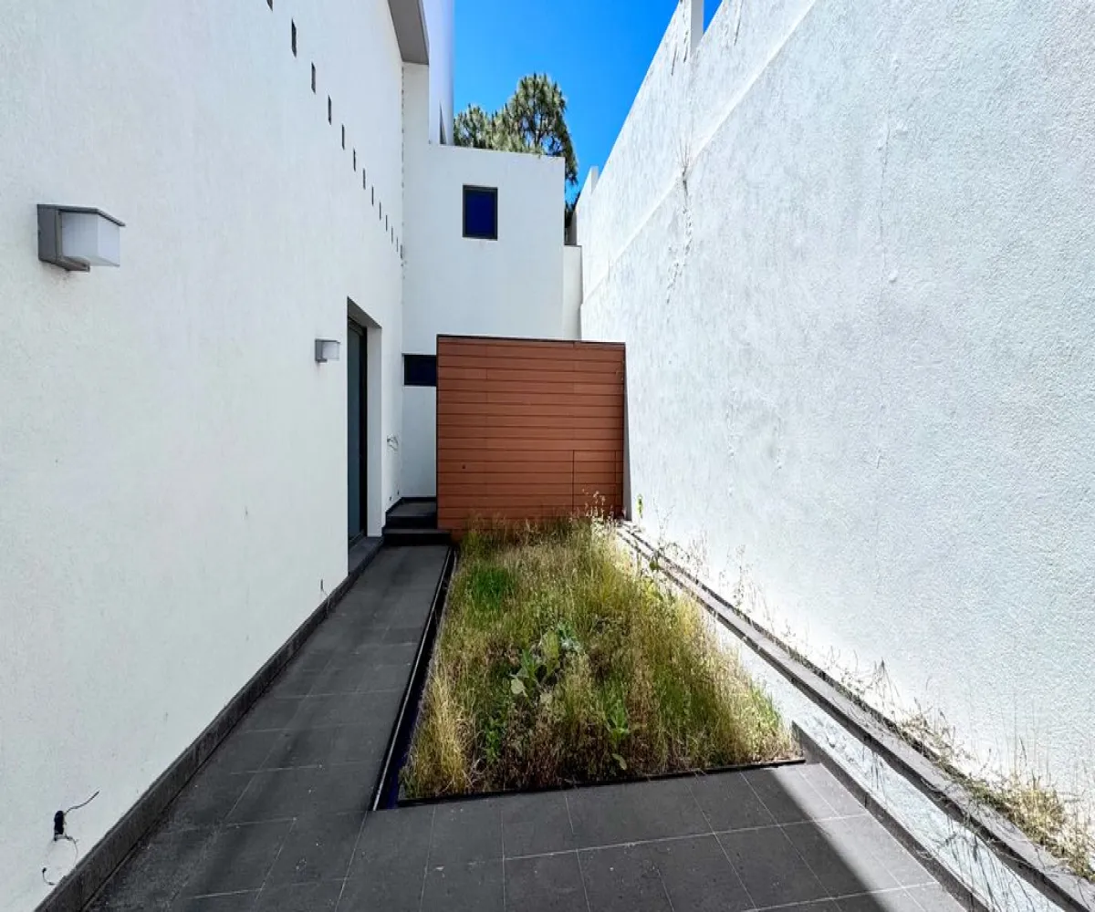 Casa En Venta,Vallarta Universidad,Avenida Juan Palomar y Arias 1299, Zapopan, Jalisco 45110, 5 Habitaciones,6 Baños,Avenida Juan Palomar y Arias,1,pVYweCM