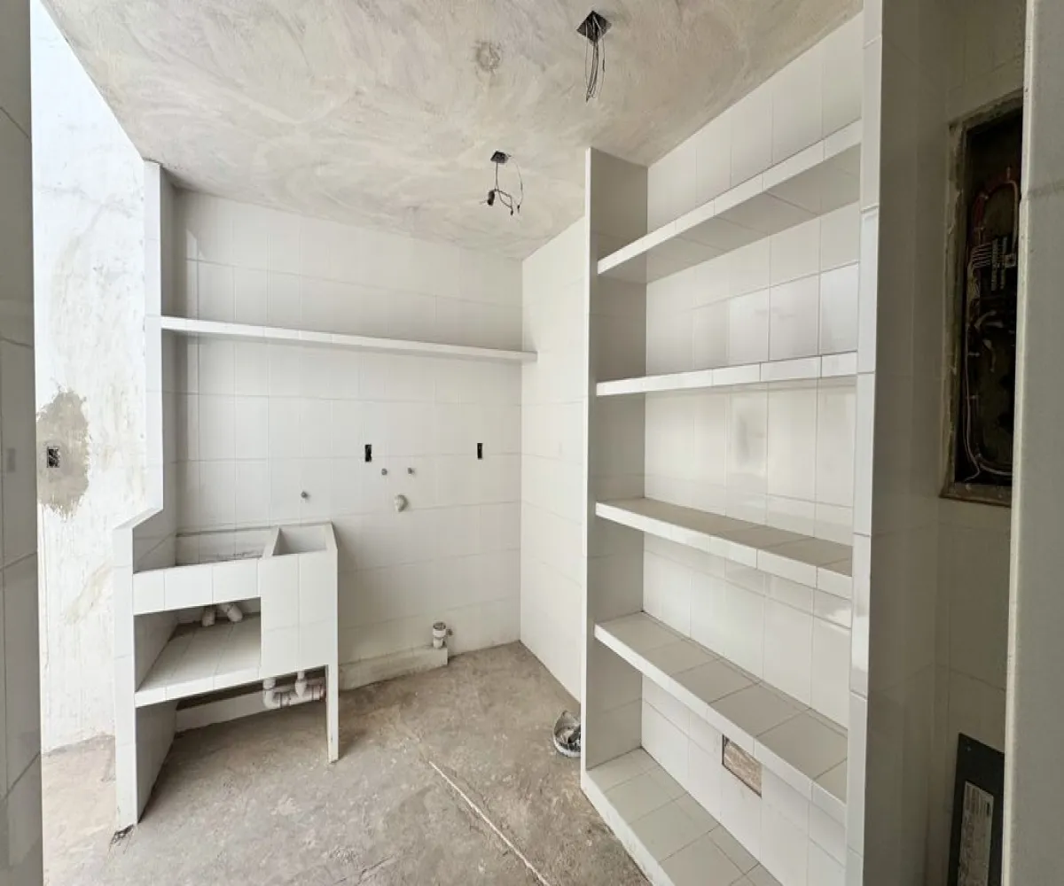 Casa En Venta,Vallarta Universidad,Avenida Juan Palomar y Arias 1299, Zapopan, Jalisco 45110, 5 Habitaciones,6 Baños,Avenida Juan Palomar y Arias,1,pVYweCM