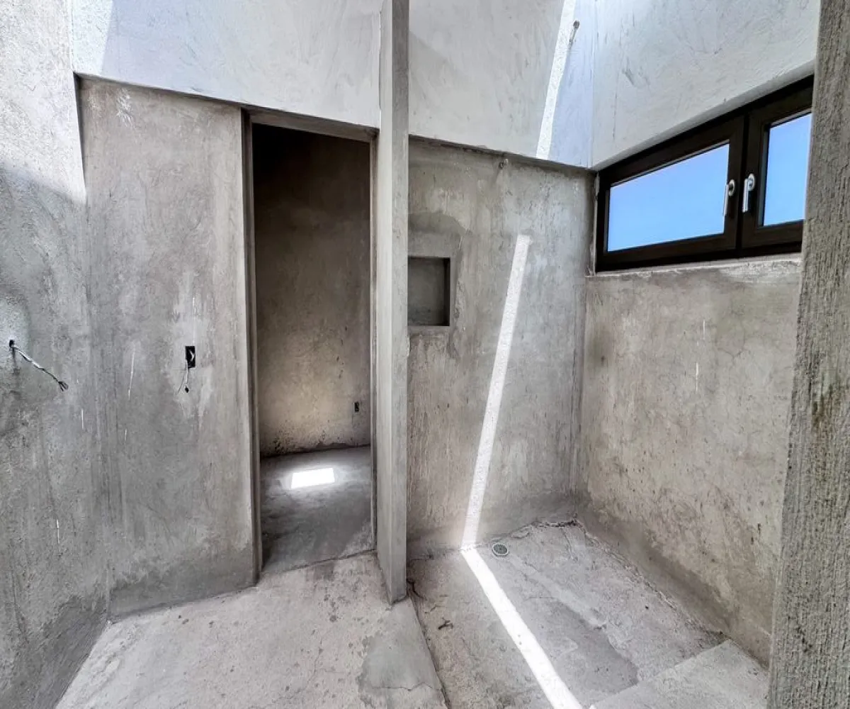 Casa En Venta,Vallarta Universidad,Avenida Juan Palomar y Arias 1299, Zapopan, Jalisco 45110, 5 Habitaciones,6 Baños,Avenida Juan Palomar y Arias,1,pVYweCM