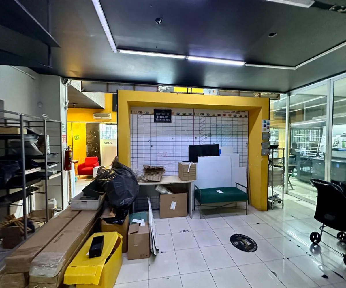 Local En Renta,Arcos Vallarta,Calle Francisco Javier Gamboa 200, Guadalajara, Jalisco 44130,4 Baños,Calle Francisco Javier Gamboa,1,pSFpNCi