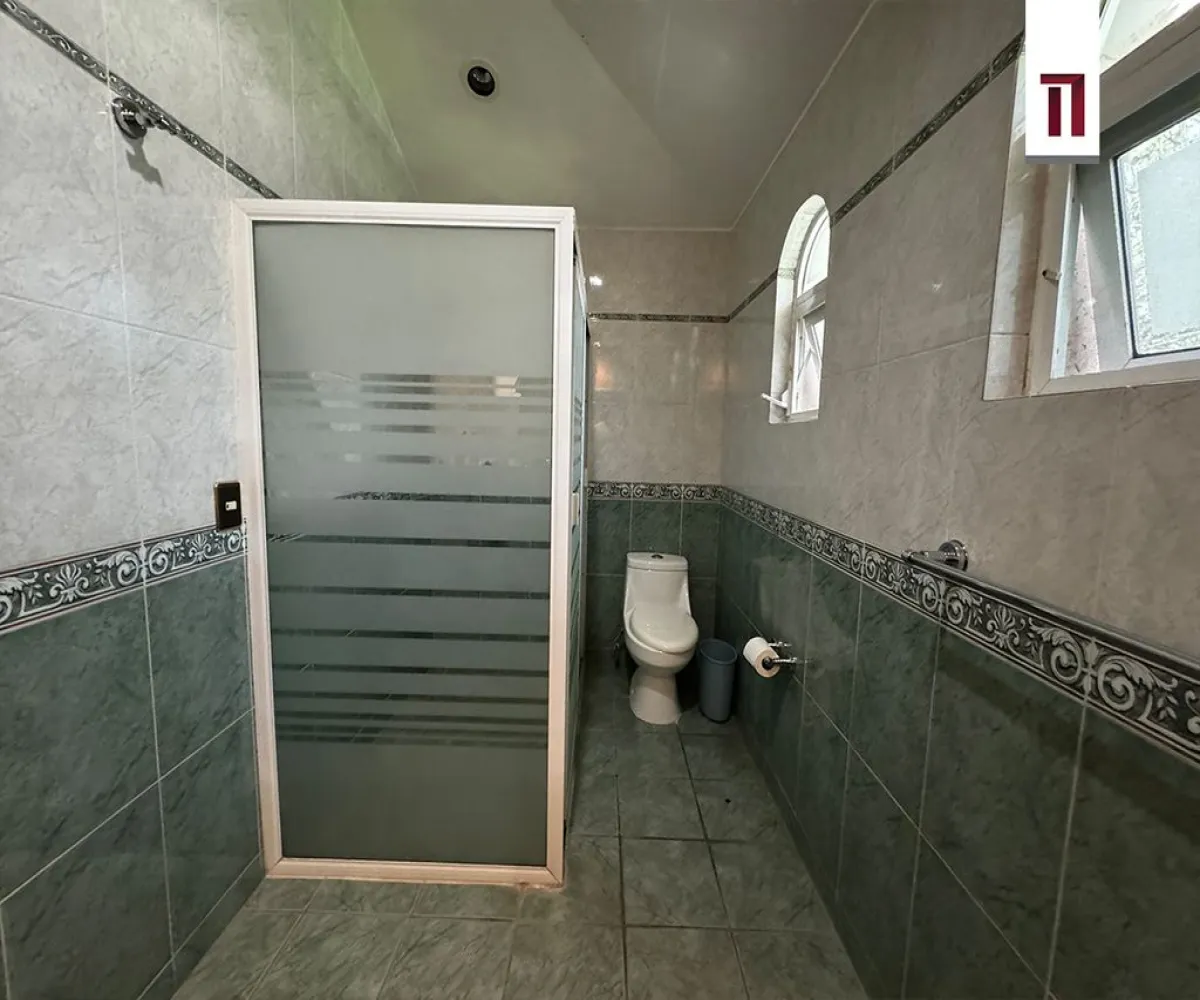 Casa En Venta,Bugambilias,Azaleas 528, Zapopan, Jalisco 45238, 4 Habitaciones,4 Baños,Azaleas ,2,pKFP2SJ