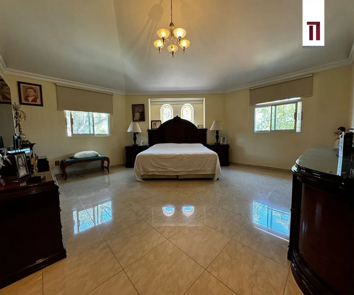 Casa En Venta,Bugambilias,Azaleas 528, Zapopan, Jalisco 45238, 4 Habitaciones,4 Baños,Azaleas ,2,pKFP2SJ