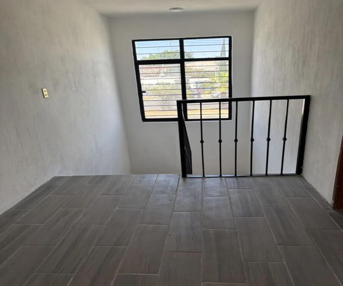 Casa En Venta,La Guadalupana,Calzada Federalismo 2116, Guadalajara, Jalisco 44220, 2 Habitaciones,1 Baño,Calzada Federalismo,2,pNM5OAm