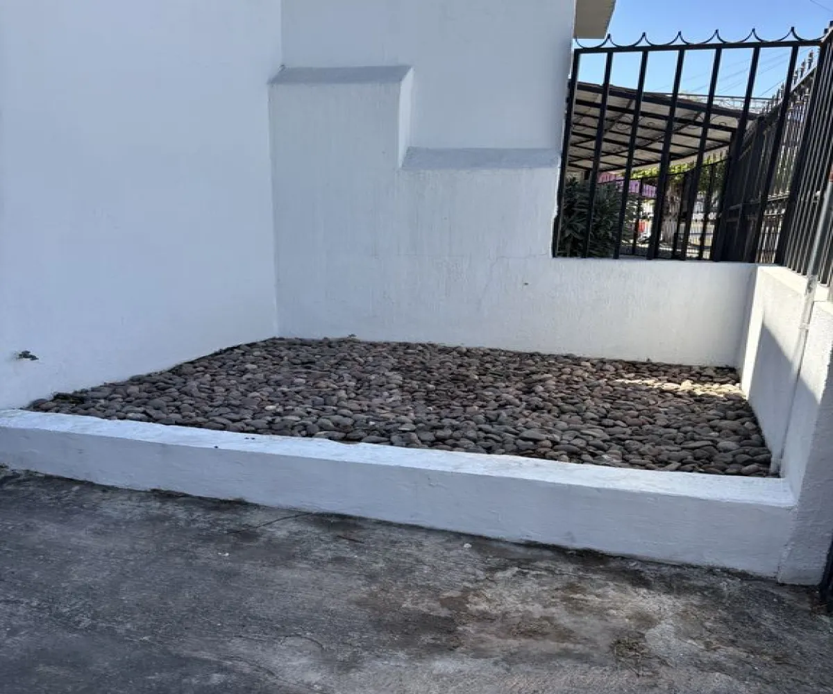 Casa En Venta,La Guadalupana,Calzada Federalismo 2116, Guadalajara, Jalisco 44220, 2 Habitaciones,1 Baño,Calzada Federalismo,2,pNM5OAm