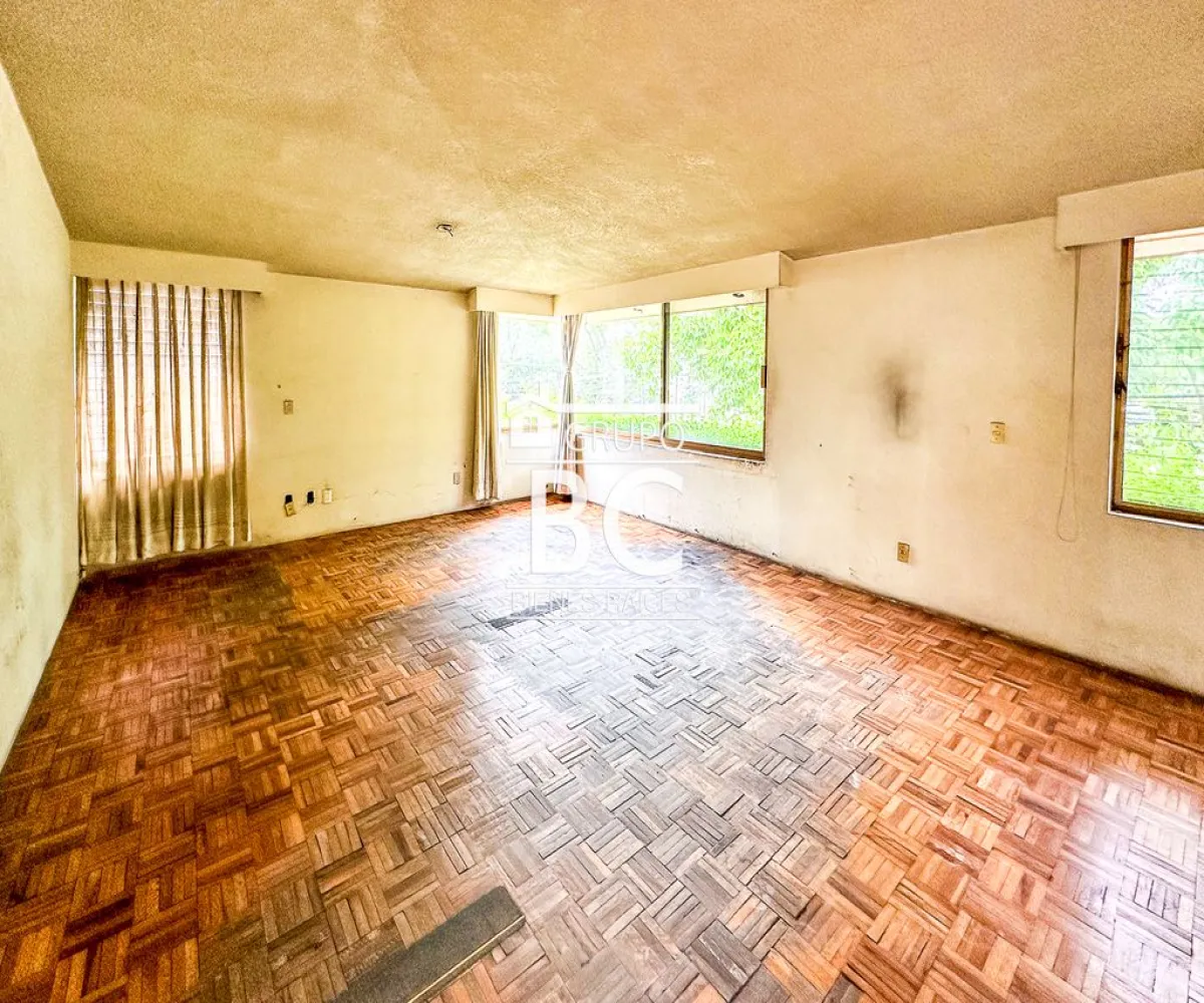 Casa En Venta,Lomas de Guevara,Avenida Manuel Acuña 2704, Guadalajara, Jalisco 44657, 4 Habitaciones,4 Baños,Avenida Manuel Acuña,1,puhAXnd