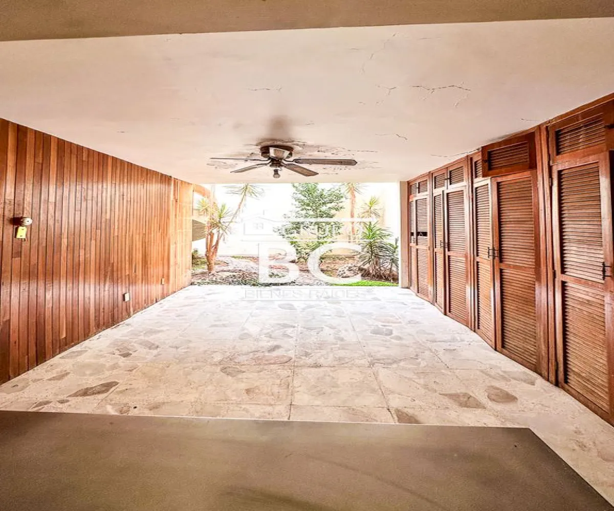 Casa En Venta,Lomas de Guevara,Avenida Manuel Acuña 2704, Guadalajara, Jalisco 44657, 4 Habitaciones,4 Baños,Avenida Manuel Acuña,1,puhAXnd