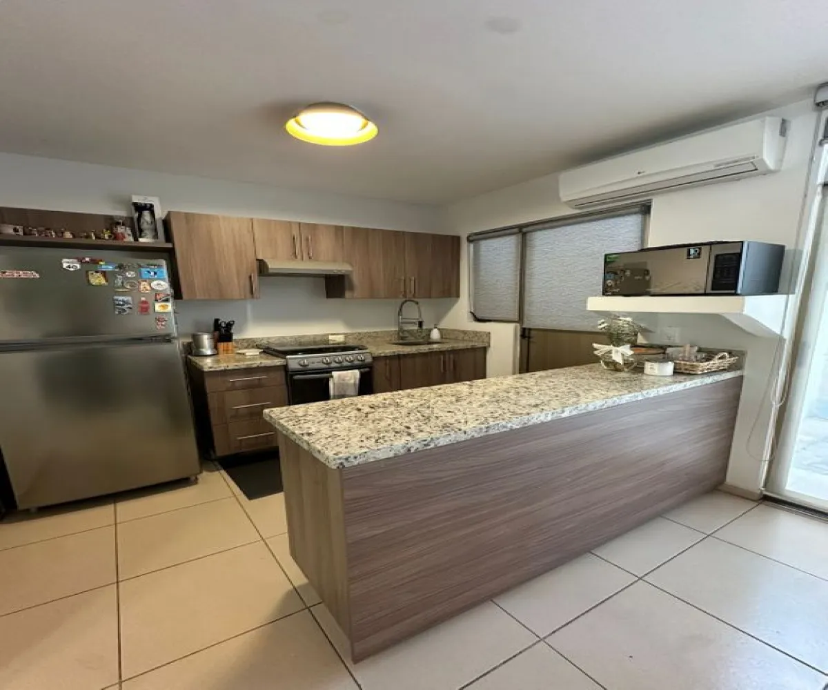 Casa En Venta,El Triángulo,Calle Atotonilco 555, Nuevo México, Jalisco 45138, 2 Habitaciones,2 Baños,Calle Atotonilco,1,ppJHnuT