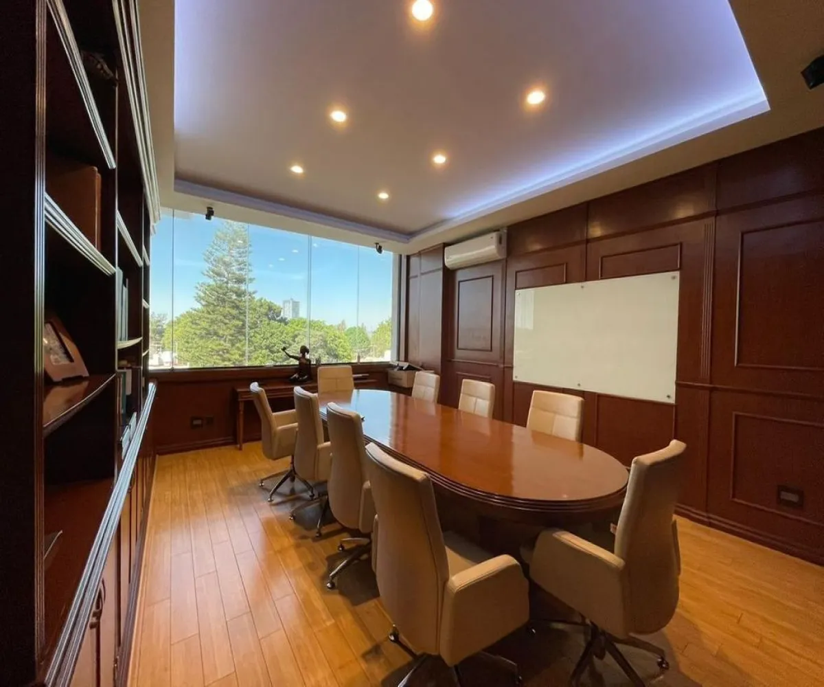 Oficina En Renta,Jardines del Bosque,Calzada Lázaro Cárdenas 2850, Guadalajara, Jalisco 44520,2 Baños,Calzada Lázaro Cárdenas,1,plqvBQX