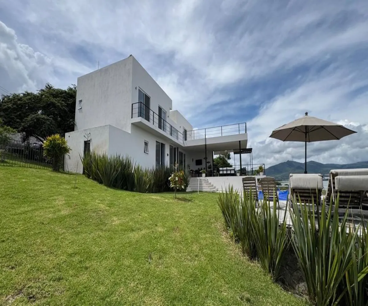 Casa En Venta,Jiquiilpan- guadalajara 123, Tuxcueca, Jalisco 49430, 4 Habitaciones,3 Baños,Jiquiilpan- guadalajara,1,pNLoSzh