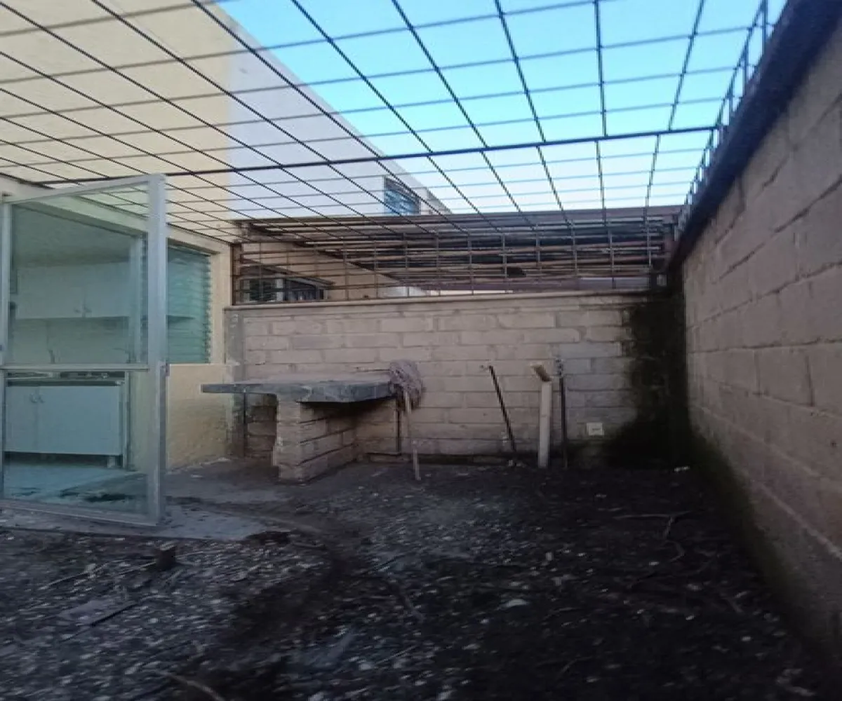 Casa En Venta,Lomas de San Agustin,Calle Loma De Tuxcacuesco 102 2, Tlajomulco de Zúñiga, Jalisco 45650, 2 Habitaciones,1 Baño,Calle Loma De Tuxcacuesco,2,pvnHiuE