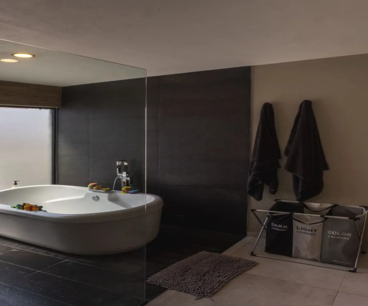 Casa En Venta,Victoria,Turmalina 2932, Zapopan, Jalisco 45089, 3 Habitaciones,3 Baños,Turmalina,2,pgd499F