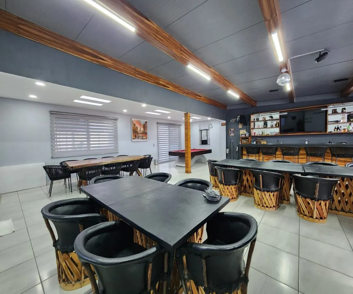 Casa En Venta,Cerro del Tesoro,Vista a La Lejanía 1750, San Pedro Tlaquepaque, Jalisco 45608, 4 Habitaciones,4 Baños,Vista a La Lejanía,1,pHgDHvy