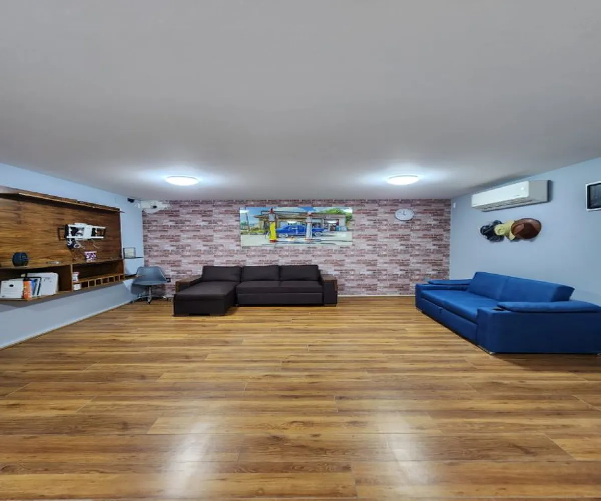 Casa En Venta,Cerro del Tesoro,Vista a La Lejanía 1750, San Pedro Tlaquepaque, Jalisco 45608, 4 Habitaciones,4 Baños,Vista a La Lejanía,1,pHgDHvy