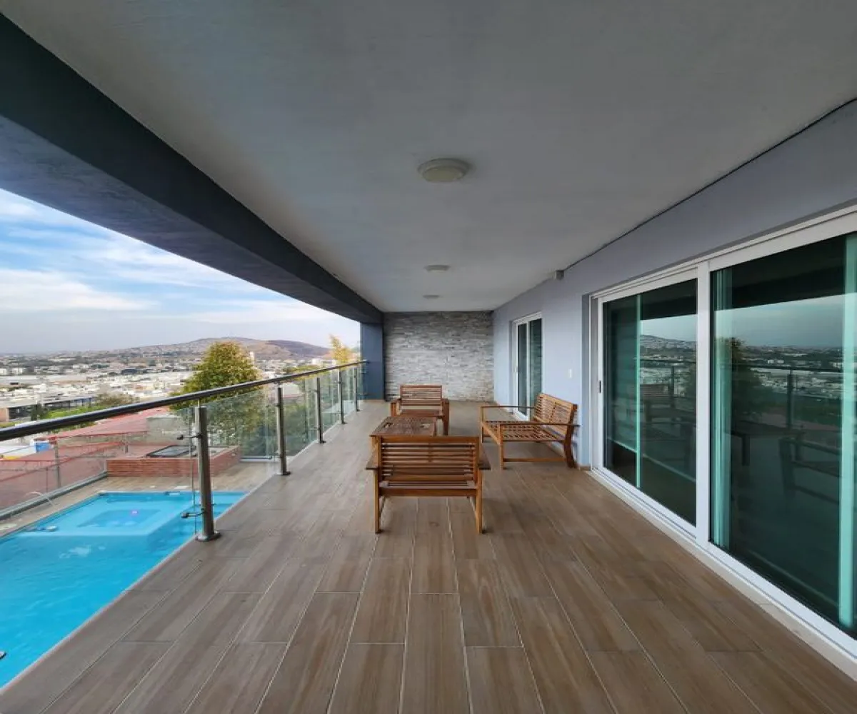 Casa En Venta,Cerro del Tesoro,Vista a La Lejanía 1750, San Pedro Tlaquepaque, Jalisco 45608, 4 Habitaciones,4 Baños,Vista a La Lejanía,1,pHgDHvy