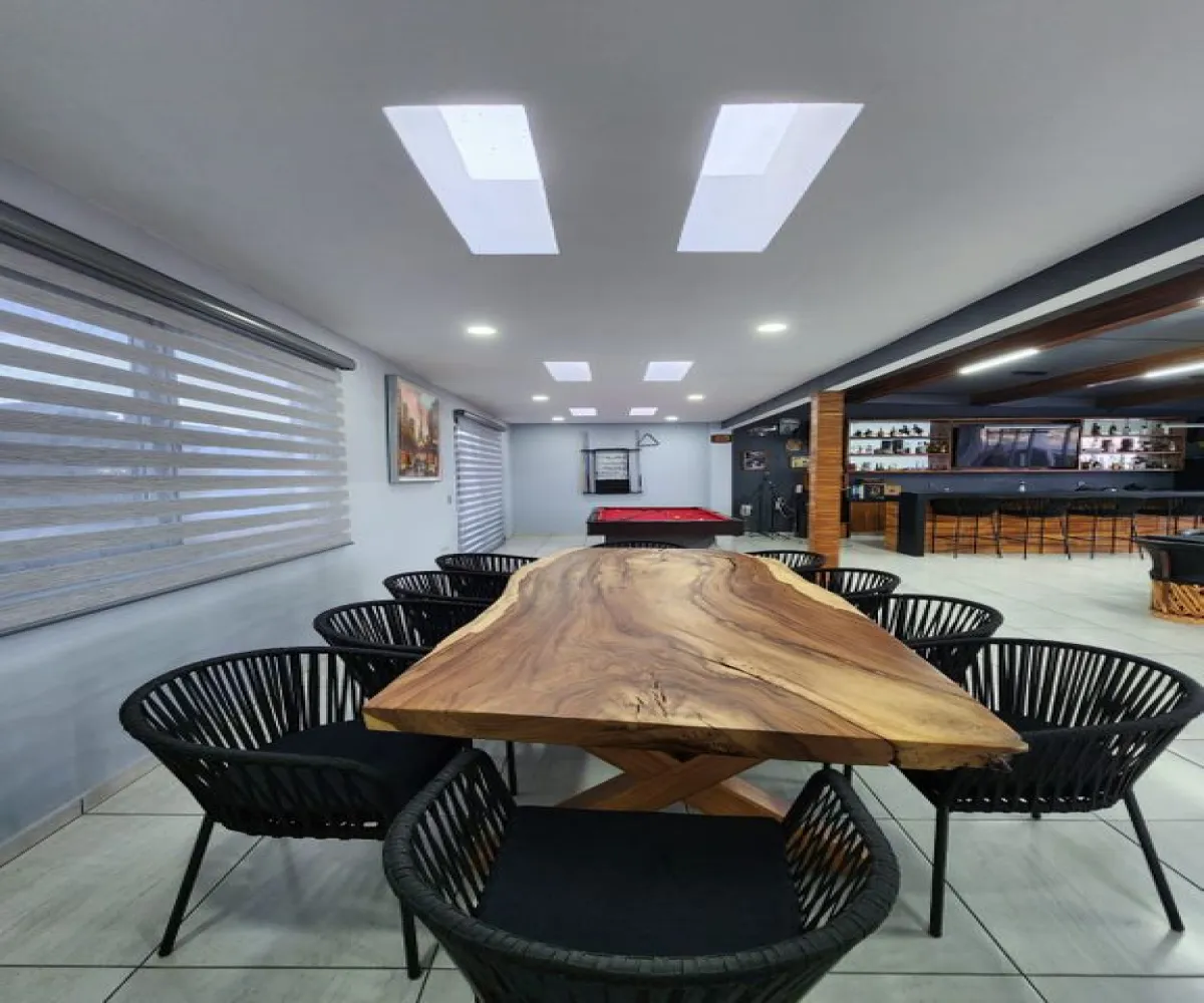 Casa En Venta,Cerro del Tesoro,Vista a La Lejanía 1750, San Pedro Tlaquepaque, Jalisco 45608, 4 Habitaciones,4 Baños,Vista a La Lejanía,1,pHgDHvy