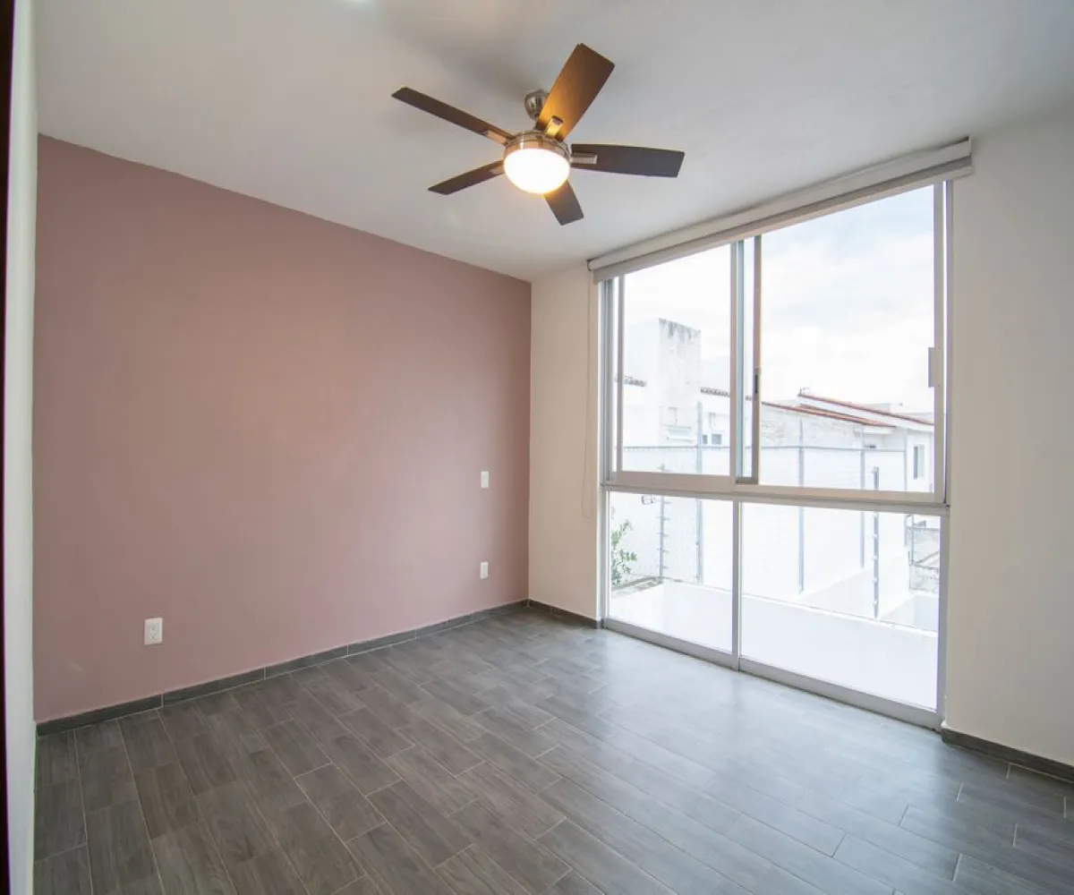 Casa En Venta,Casa Fuerte,Paseo la Torre 55, Tlajomulco de Zúñiga, Jalisco 45645, 1 Cuarto,1 Baño,Paseo la Torre,1,pDnUUyN