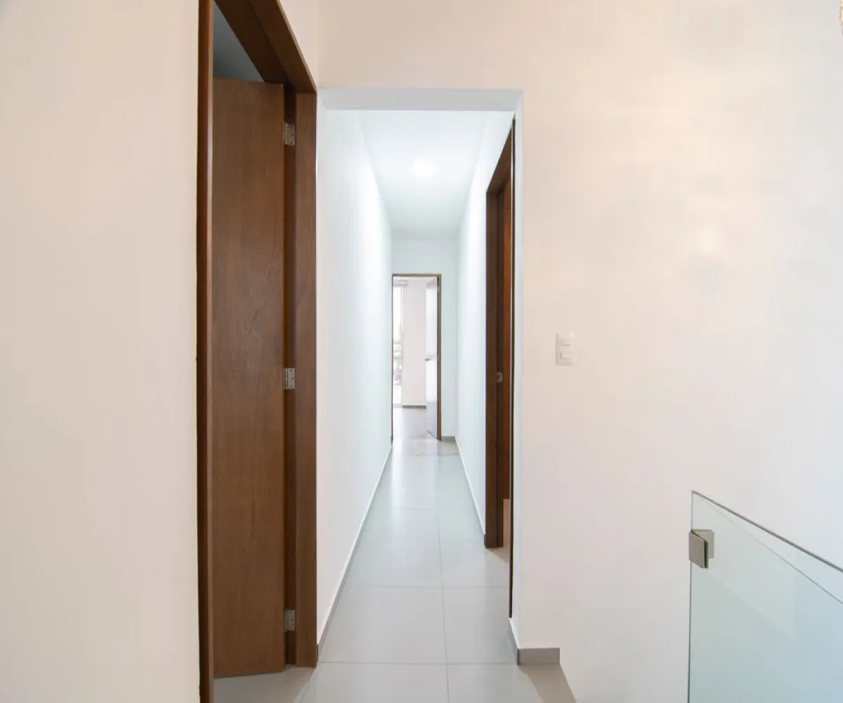 Casa En Venta,Casa Fuerte,Paseo la Torre 55, Tlajomulco de Zúñiga, Jalisco 45645, 1 Cuarto,1 Baño,Paseo la Torre,1,pDnUUyN