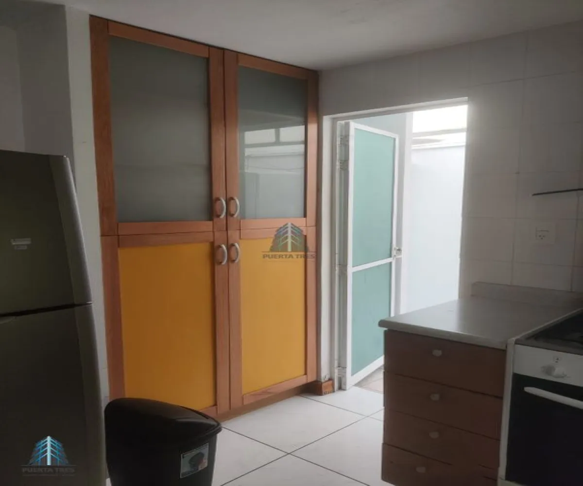Casa En Venta,La Tijera,Calle Merced 152, Tlajomulco de Zúñiga, Jalisco 45645, 5 Habitaciones,4 Baños,Calle Merced,2,pICbiNG
