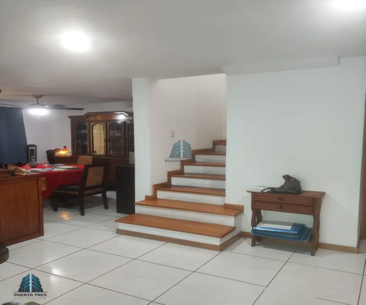 Casa En Venta,La Tijera,Calle Merced 152, Tlajomulco de Zúñiga, Jalisco 45645, 5 Habitaciones,4 Baños,Calle Merced,2,pICbiNG