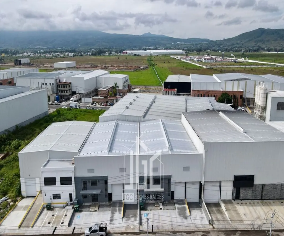 Industrial En Venta,Santa Cruz de las Flores,Privada Rosa Morada Industrial Santa Cruz 4, Tlajomulco de Zúñiga, Jalisco 47720,1 Baño,Privada Rosa Morada Industrial Santa Cruz,2,pzdliUP