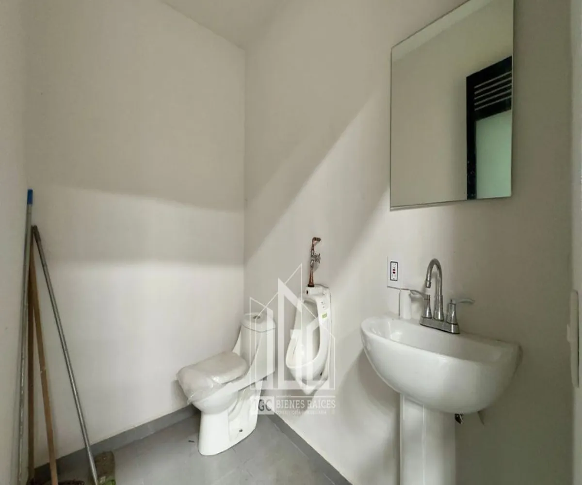 Industrial En Venta,Santa Cruz de las Flores,Privada Rosa Morada Industrial Santa Cruz 4, Tlajomulco de Zúñiga, Jalisco 47720,1 Baño,Privada Rosa Morada Industrial Santa Cruz,2,pzdliUP