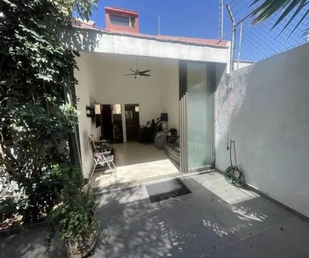 Casa En Renta,Lomas del Valle,Calle Rinconada de la Orquídea 566, Guadalajara, Jalisco 44670, 3 Habitaciones,2 Baños,Calle Rinconada de la Orquídea,1,p3lpxtG
