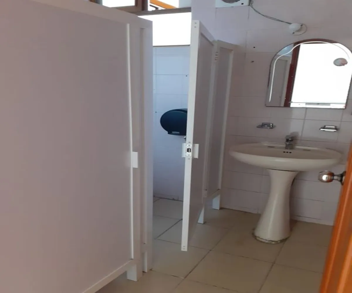 Oficina En Renta,Calesa,Calle Juan Caballero y Osio 277, Querétaro, Querétaro 76020,1 Baño,Calle Juan Caballero y Osio,1,pVexqDR