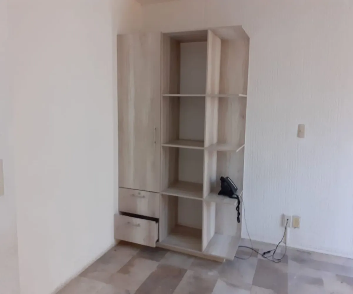 Oficina En Renta,Calesa,Calle Juan Caballero y Osio 277, Querétaro, Querétaro 76020,1 Baño,Calle Juan Caballero y Osio,1,pVexqDR