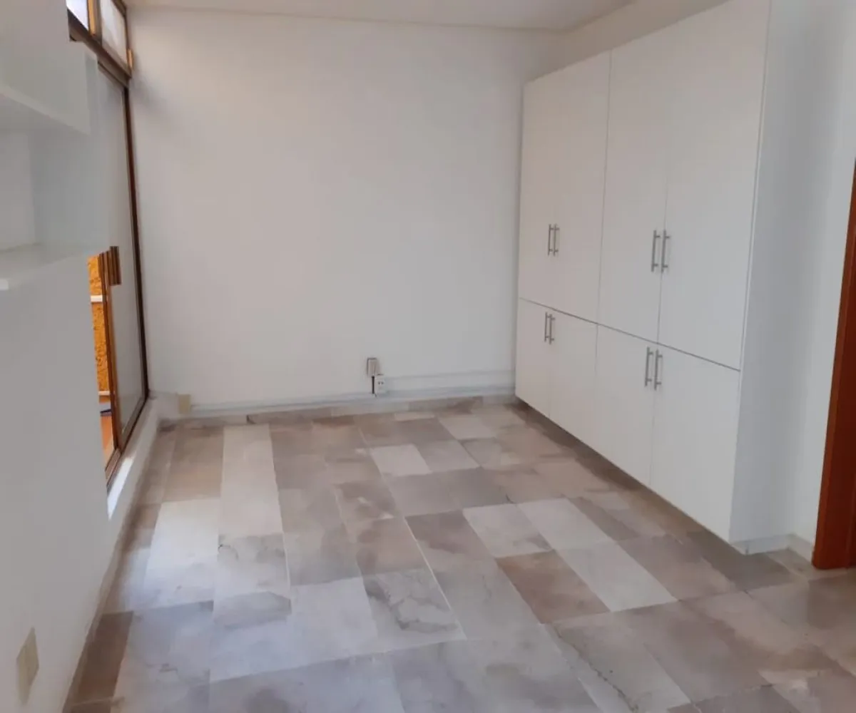 Oficina En Renta,Calesa,Calle Juan Caballero y Osio 277, Querétaro, Querétaro 76020,1 Baño,Calle Juan Caballero y Osio,1,pVexqDR